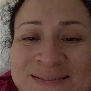 Meet your Posher, Claudia